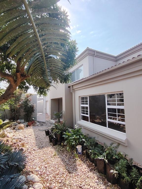 6 Bedroom Property for Sale in Cutty Sark Western Cape